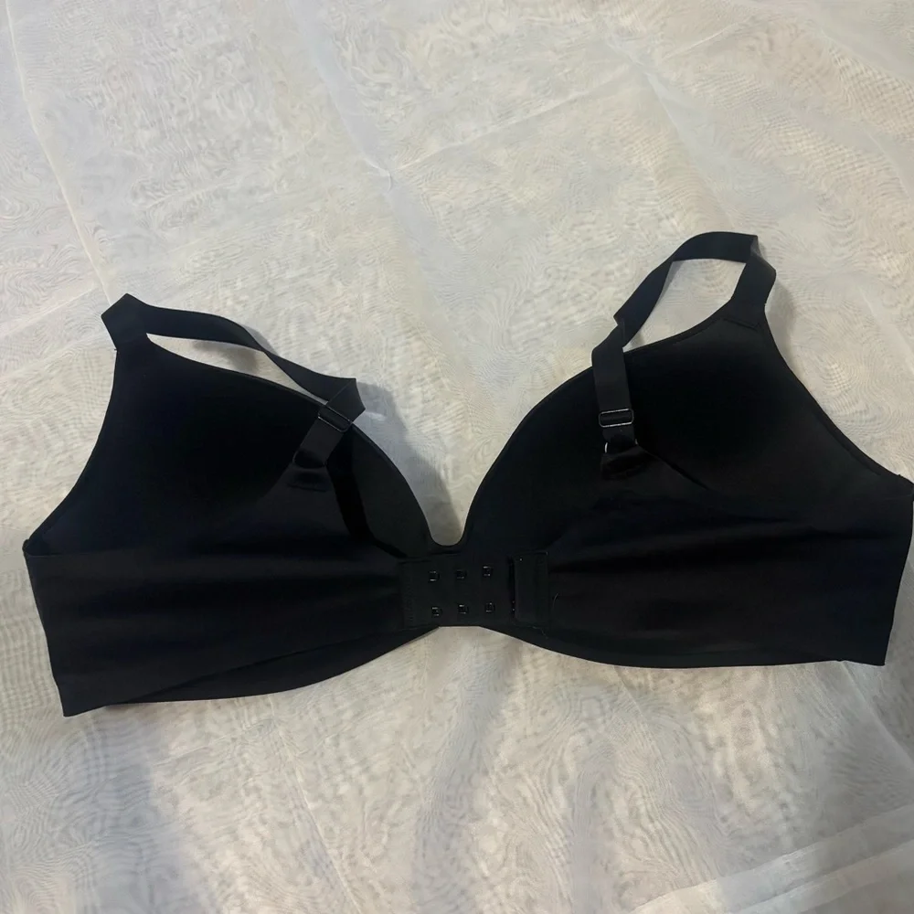 Uniqlo Wireless Bra 38/40 B/C - Picture 2 of 7